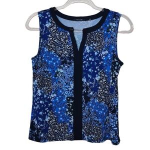Tahari Women’s Size Small Blue Floral Print Sleeveless Keyhole Neckline Blouse